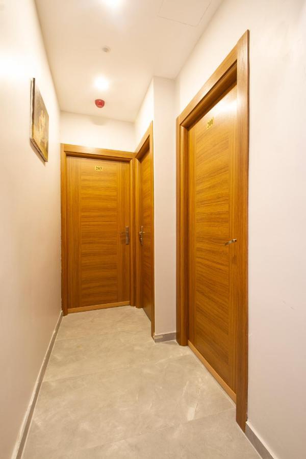 Turna Hotel Isztambul Kültér fotó