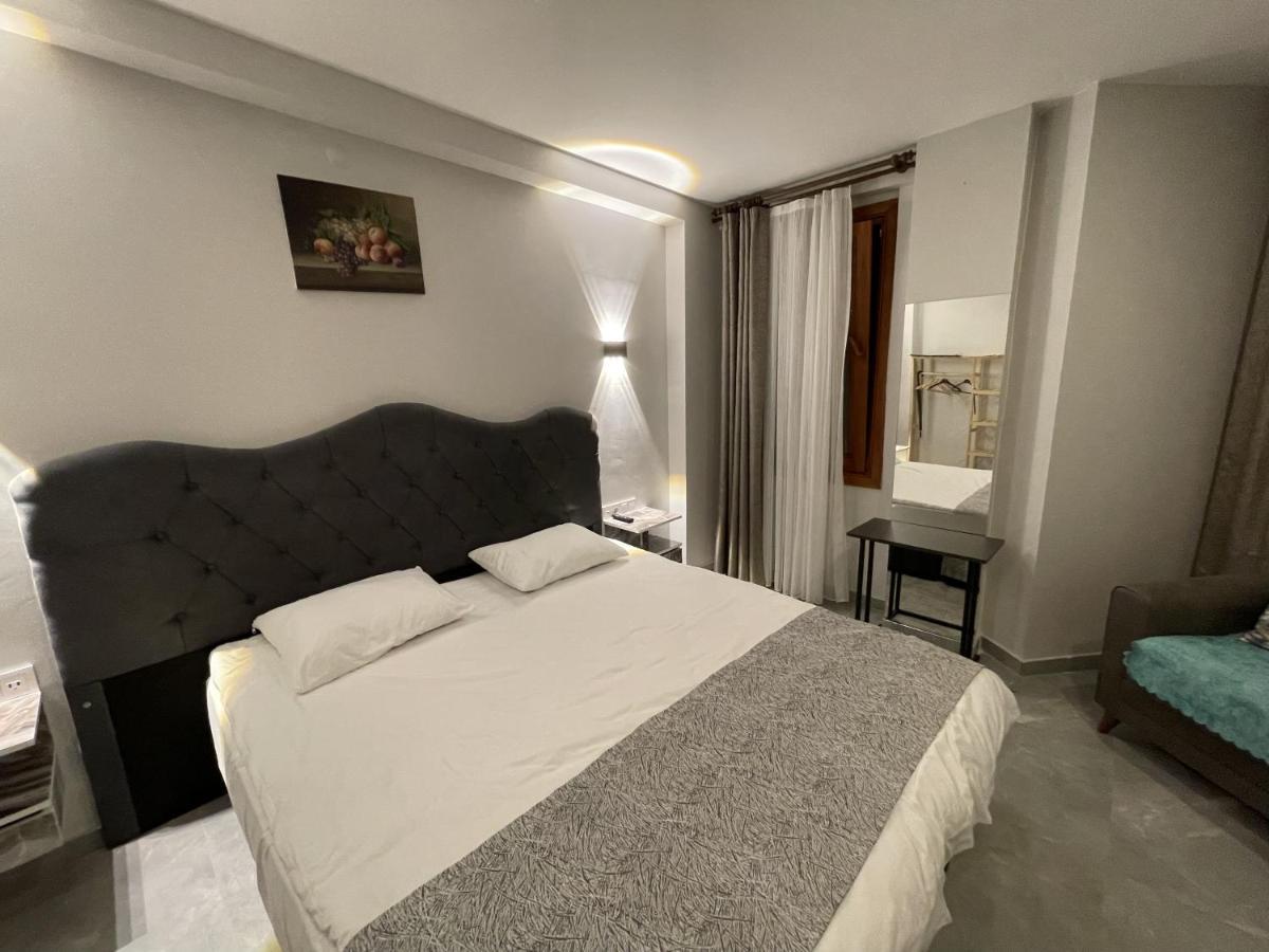 Turna Hotel Isztambul Kültér fotó